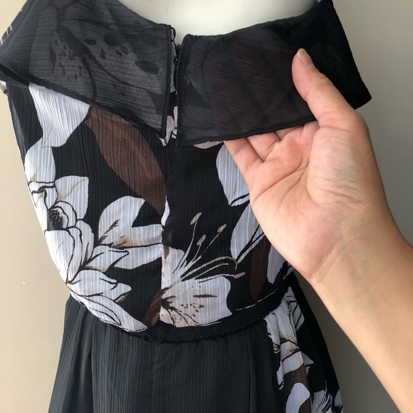 WHBM • Black Floral Sleeveless Ruffle Dress • Sz 6 - Picture 6 of 12
